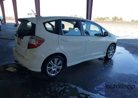 2010 Honda Fit Sport z USA, uszkodzony, nr VIN JHMGE8H41AC039152